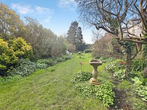 Photo 15- click for photo gallery